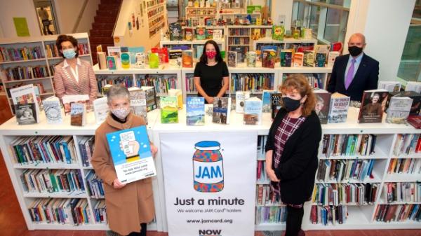 Cork County Council’s Library and Arts Service has joined the JAM Card initiative, a system that allows people with learning difficulties and communication barriers to ask for a minute of patience when they need it. Pictured(L/R): Mayor of the County of Cork, Cllr. Gillian Coughlan, Ber Hickey (Cork County Council, Library and Arts Service), Emer O’Brien (County Librarian), Bernie Wallace (Cork County Council, Library and Arts Service) and Chief Executive of Cork County Council, Tim Lucey.