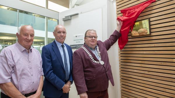 Cllr. Danny Collins, Mayor of the County of Cork, unveiling a plaque in memory of the late Cllr Noel Collins. Also included are Tim Lucey, Chief Executive, Cork County Council and Cllr. John Healy,