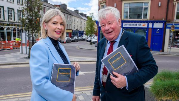 Cork County Council has officially launched its Town Centre First (TCF) Regeneration Plan for Skibbereen. The ambitious but pragmatic plan for Skibbereen Town Centre represents the culmination of significant public consultation by Cork County Council as part of the national Town Centre First policy initiative. Pictured: Chief Executive of Cork County Council, Valerie O’Sullivan and Cllr. Joe Carroll, Chairperson of the West Cork Municipal District. 