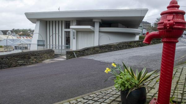 Cork County Council is delighted to announce the launch of a new book on the history of Bantry Library to coincide with the building’s 50th anniversary. Bantry Library first opened to the public in 1974 and is of considerable historical significance from a town and architectural perspective.  