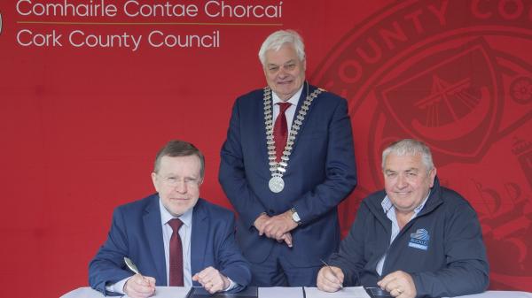 Kevin Morey, Divisional Manager North Cork, Cork County Council, Mayor of the County of Cork, Cllr. Frank O’Flynn and John Buckley, J.D. Buckley Construction Ltd. Cork County Council signing a contract.