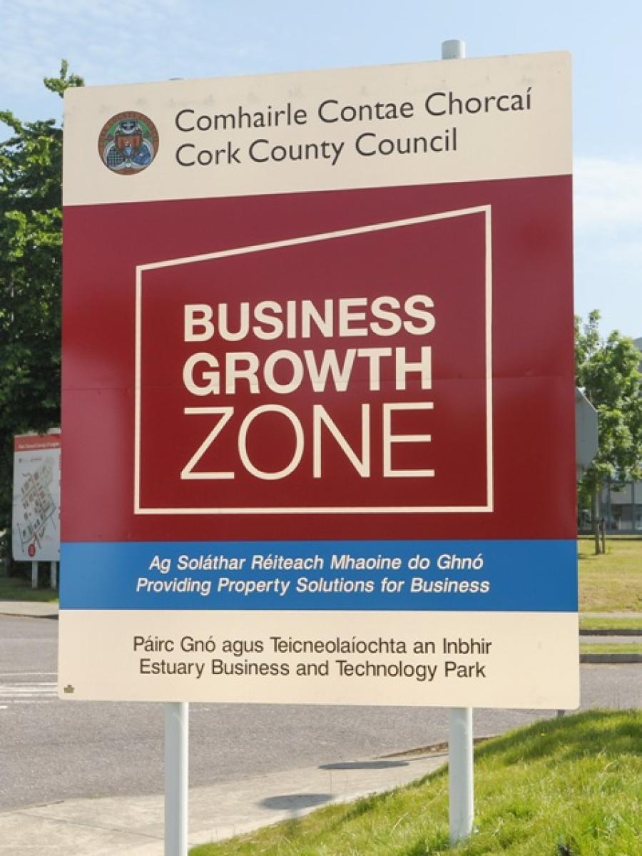 Business Growth Zone Sign
