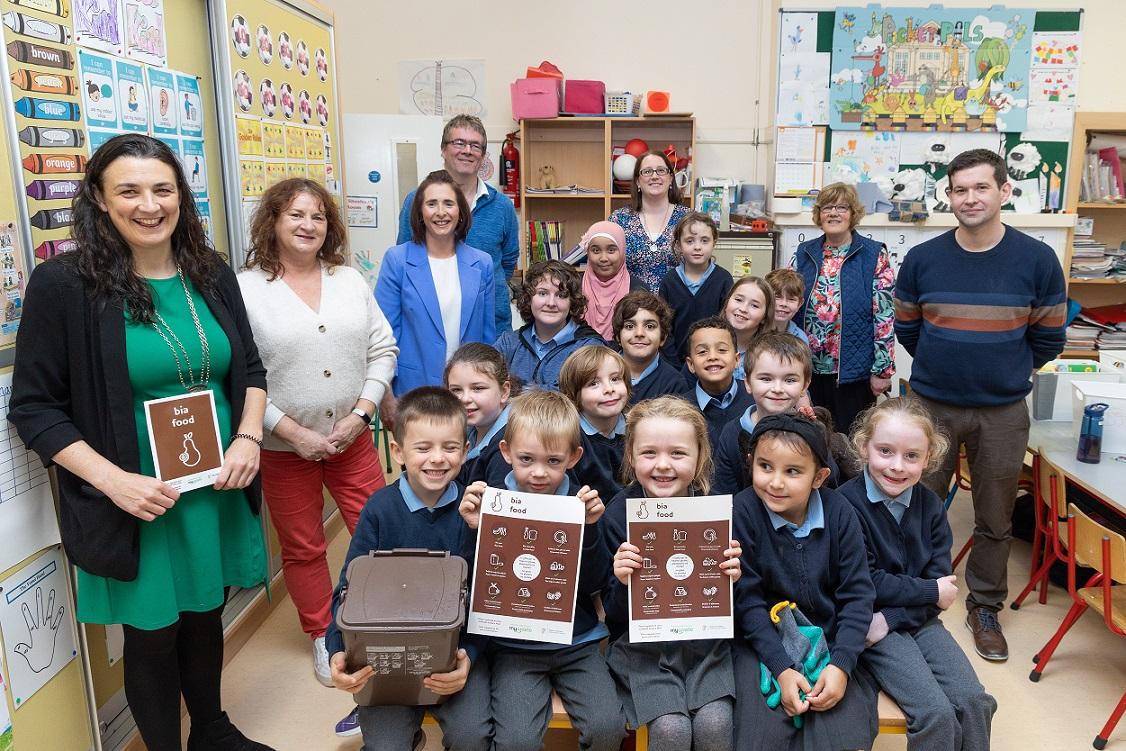 Donal O’Leary, Composting Ireland, Lavinia Sheahan, Carriganima NS, Cllr. Gobnait Moynihan, deputising for the Mayor of the County of Cork and Katherine Corcoran, Environmental Awareness Office Cork County Council with Pupils from Carriganima NS participating in the Composting for Schools programme.