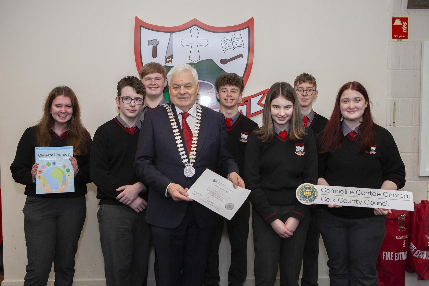 Mayor of the County of Cork, Cllr. Frank O'Flynn with students from Coláiste Fionnchua announcing our second collaboration with social enterprise, Education for Sustainability, bringing an 8-week Climate Literacy Course to eight additional schools in the county.