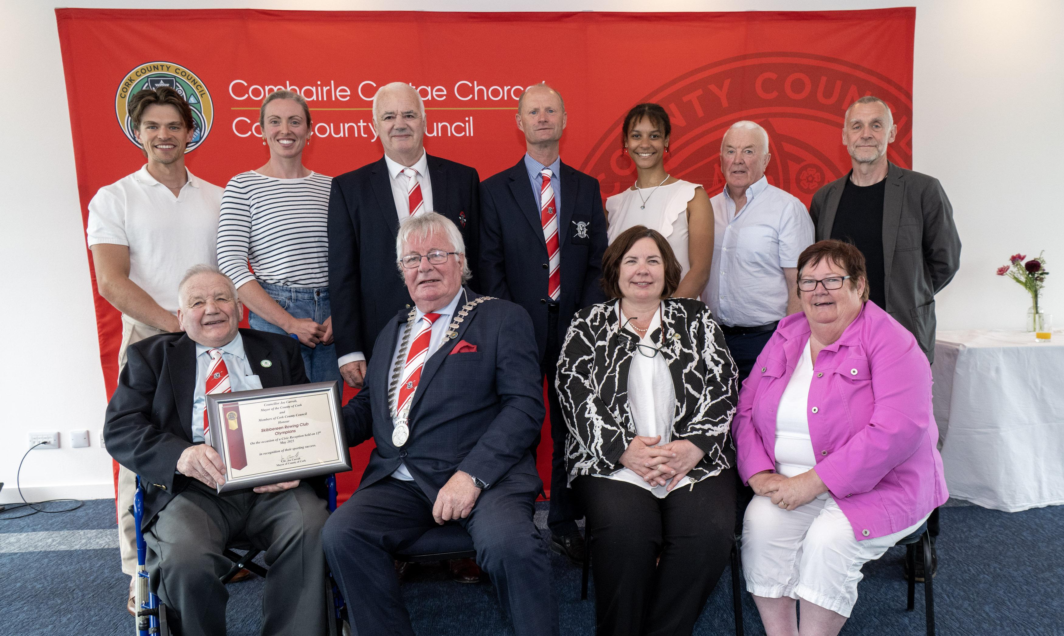 The Mayor, Chief Executive and Skibbereen rowers at civic reception.